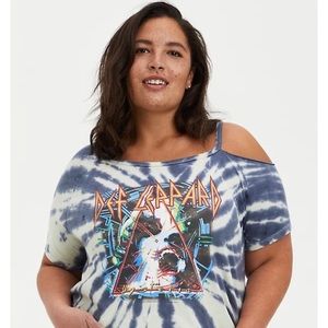 Torrid One Shoulder Tee- Def Leppard Size 4 NEW